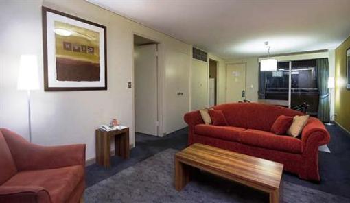 фото отеля Emu Walk Apartments