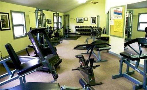 фото отеля Fireside Inn & Suites at Lake Winnipesaukee