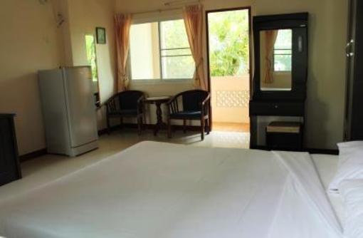 фото отеля Assaree Service Apartments Chiang Rai