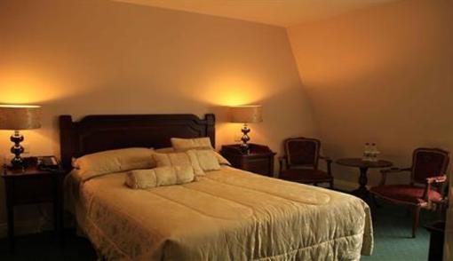 фото отеля McSweeney Arms Hotel
