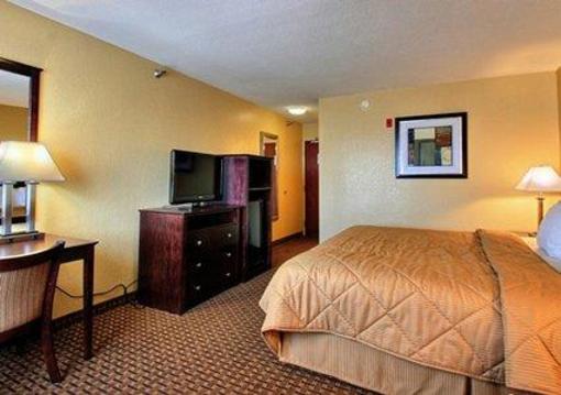 фото отеля Comfort Inn Adventureland Des Moines
