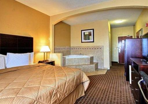 фото отеля Comfort Inn Adventureland Des Moines