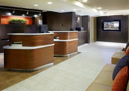 фото отеля Courtyard by Marriott Lafayette Airport