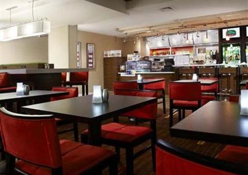 фото отеля Courtyard by Marriott Lafayette Airport