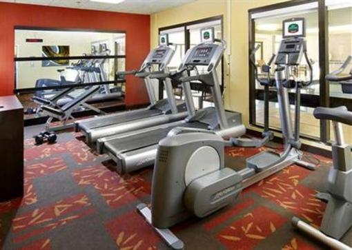 фото отеля Courtyard by Marriott Lafayette Airport
