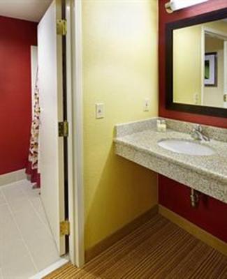фото отеля Courtyard by Marriott Lafayette Airport