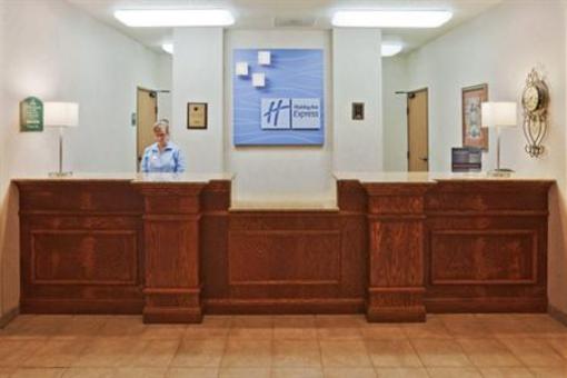 фото отеля Holiday Inn Express Chickasha