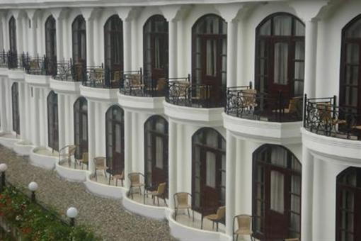 фото отеля Mussoorie Gateway Resort