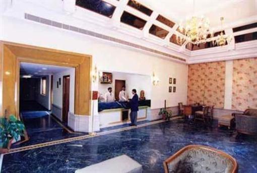 фото отеля Kalyan Residency