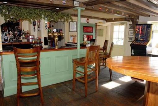 фото отеля The White Horse Inn Boughton Faversham