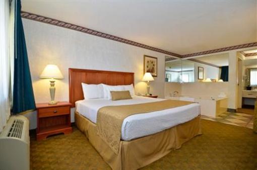 фото отеля BEST WESTERN PLUS Marble Falls Inn