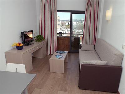 фото отеля Almirall Apartaments Lloret De Mar