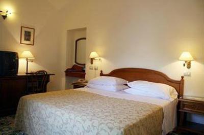 фото отеля Hotel Rufolo