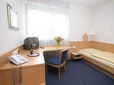 фото отеля Hotel Westend Nuremberg