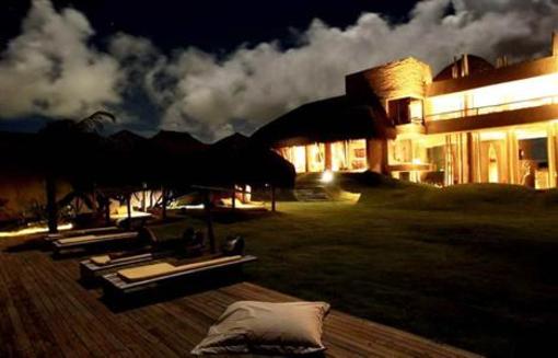 фото отеля Kenoa - Exclusive Beach Spa & Resort