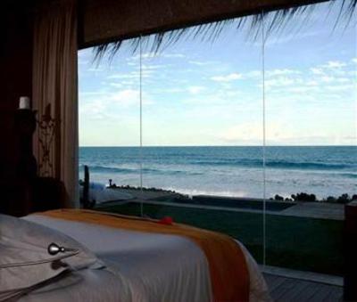фото отеля Kenoa - Exclusive Beach Spa & Resort