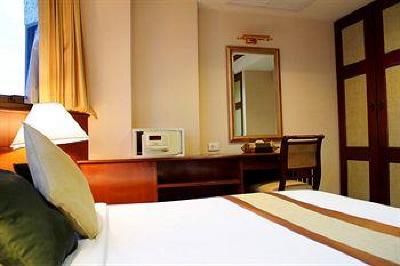 фото отеля The Elegance Suites