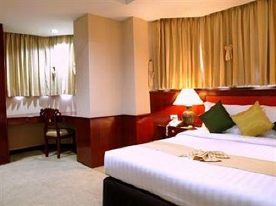 фото отеля The Elegance Suites