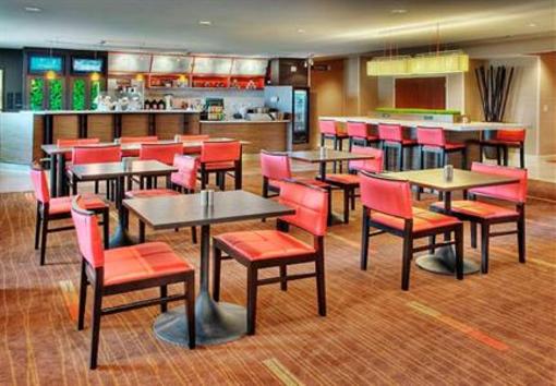 фото отеля Courtyard by Marriott Erie