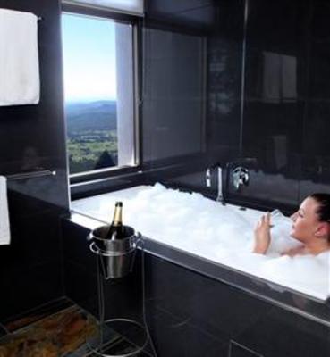 фото отеля Binna Burra Mountain Lodge Beechmont