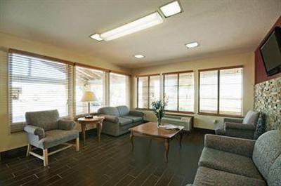 фото отеля Red Roof Inn Palmdale-Lancaster