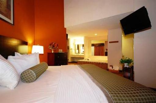фото отеля BEST WESTERN Delaware Inn