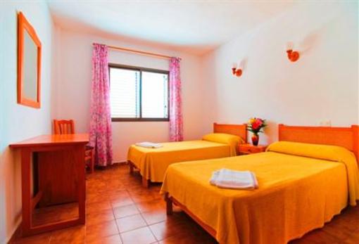фото отеля Apartamentos Art Ibiza