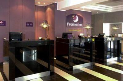 фото отеля Premier Inn Bournemouth Central