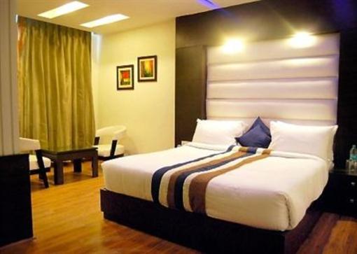 фото отеля The Grand Sarwan Hotel