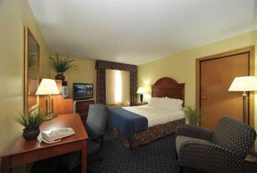 фото отеля Holiday Inn Express Bemidji