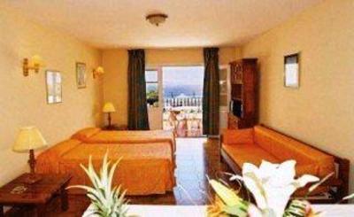 фото отеля Pueblo Torviscas Apartments Tenerife