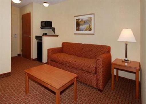 фото отеля Holiday Inn Express Charleston South