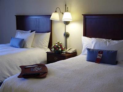 фото отеля Hampton Inn Harrisonburg South