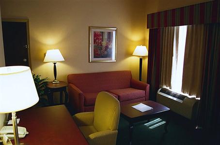 фото отеля Hampton Inn & Suites by Hilton - Pensacola University Mall