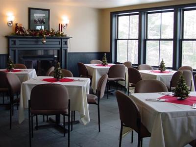 фото отеля Longfellows Hotel, Restaurant, and Conference Center