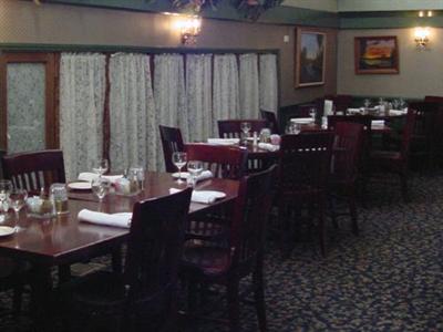 фото отеля Longfellows Hotel, Restaurant, and Conference Center