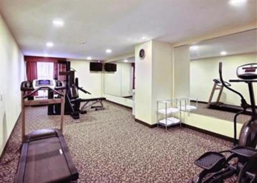 фото отеля Quality Inn & Suites Shelbyville