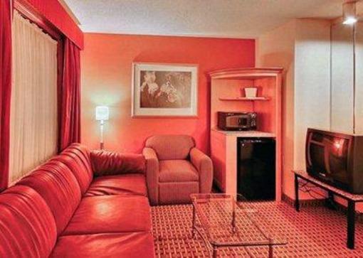 фото отеля Quality Inn & Suites Shelbyville