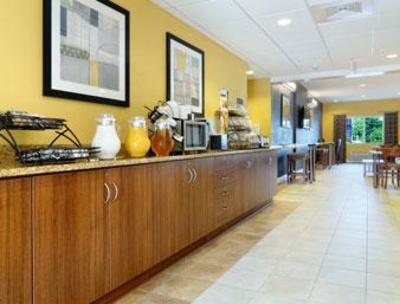 фото отеля Microtel Inn & Suites by Wyndham Columbus Near Fort Benning