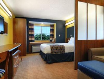 фото отеля Microtel Inn & Suites by Wyndham Columbus Near Fort Benning