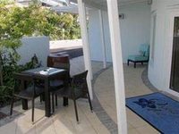 Orchid Key Inn