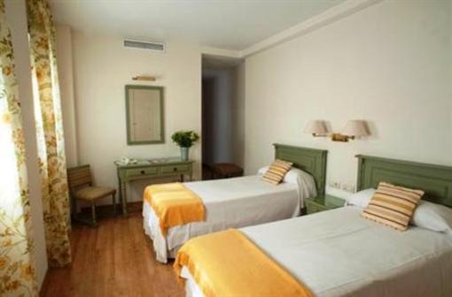 фото отеля Hotel Alcantara
