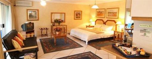 фото отеля Anchor's Rest Umhlanga