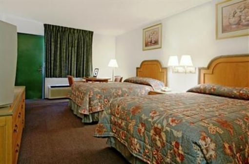 фото отеля Americas Best Value Inn Fort Jackson
