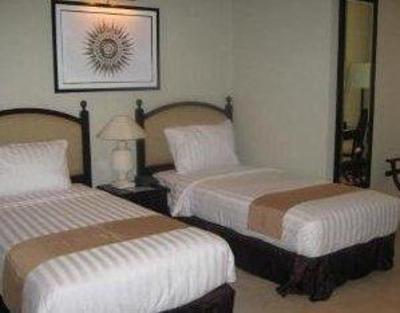 фото отеля Puri Denpasar Hotel Jakarta