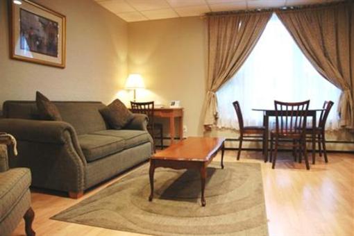 фото отеля Midtown Motel & Suites