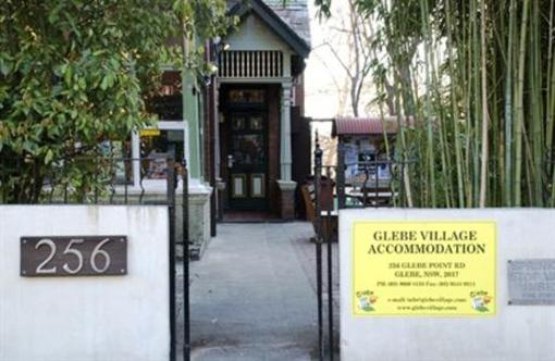 фото отеля Glebe Village Backpackers