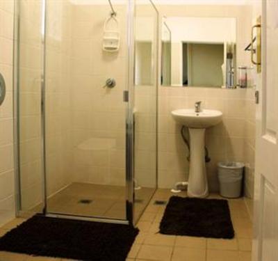 фото отеля Glebe Village Backpackers
