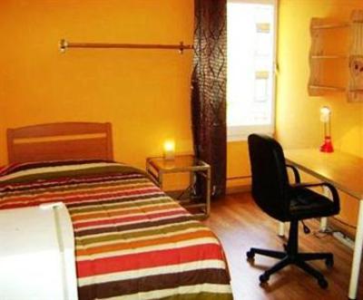 фото отеля Hostal San Marius Travessera Barcelona