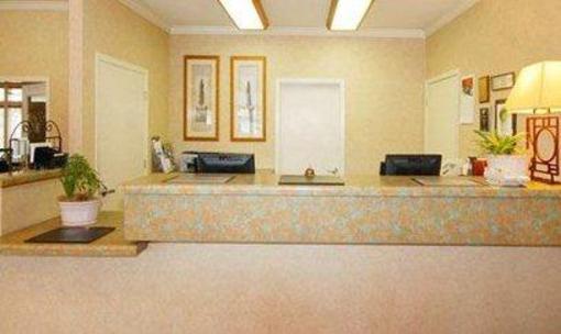 фото отеля Comfort Inn Half Moon Bay